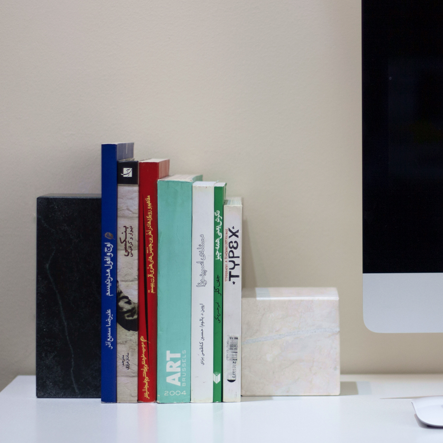 BOOKENDCUBE هولدر کتاب سنگی سیرکل